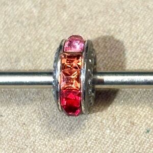 🆕Listing! Brighton Spectrum Spacer bead in Red with red & pink crystals Retired